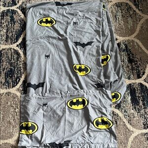Batman twin duvet cover with matching pillow case.
